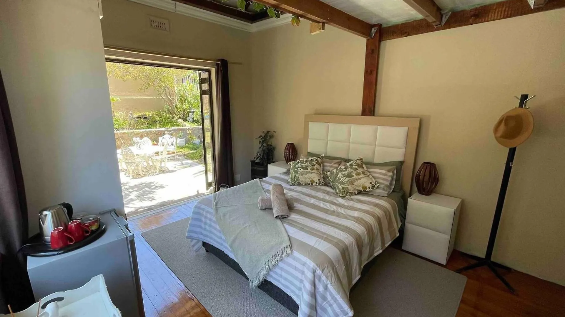 Living In Mountain Views Camps Bay Villa Cape Town